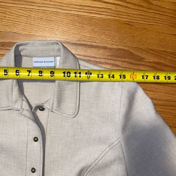 Alfred Dunner women’s beige casual dress jacket size 8p - Picture 9 of 11